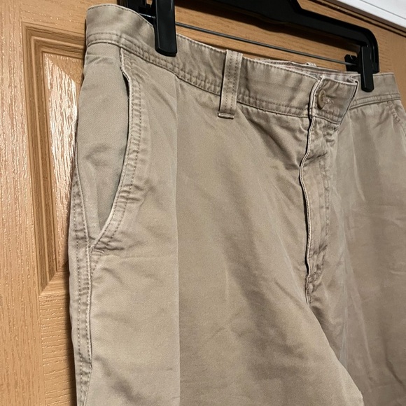 Eddie Bauer Men's Classic Fit Khaki Chinos 35x34 - Picture 7 of 13